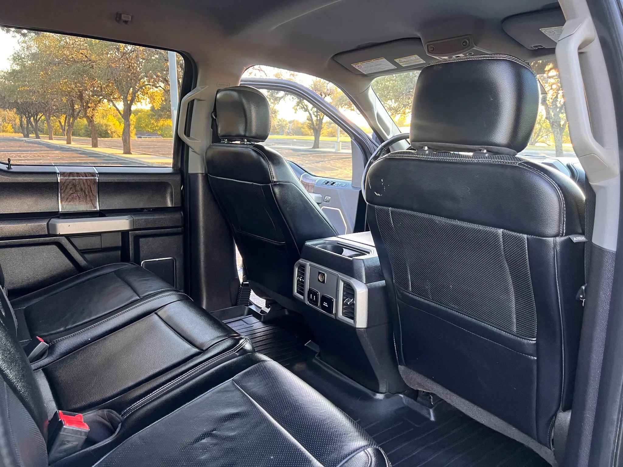 Used 2018 Ford F250 Lariat w/ Lariat Ultimate Package image 25