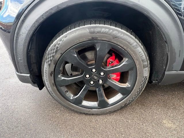 Used 2020 Ford Explorer ST w/ ST Street Pack image 9