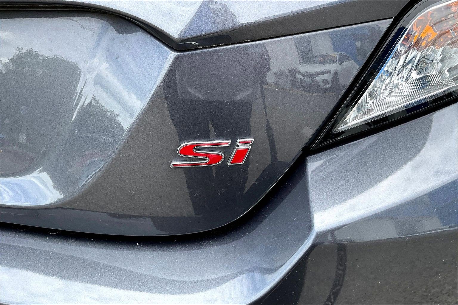 Used 2018 Honda Civic Si image 32