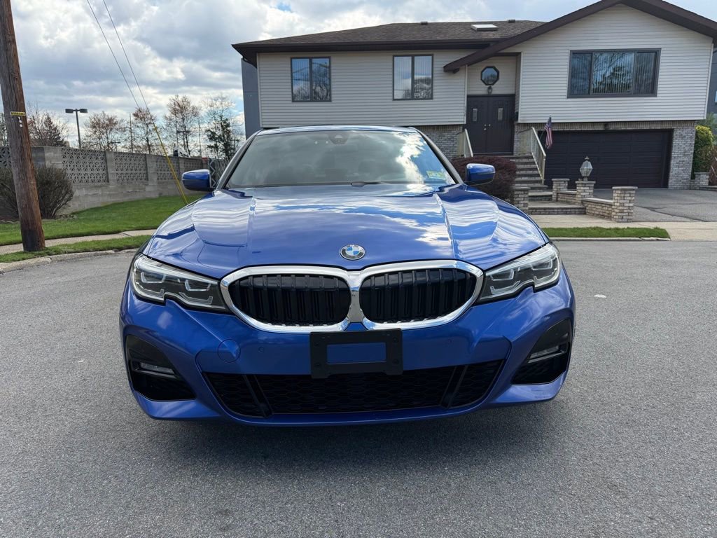 Used 2019 BMW 330i xDrive Sedan w/ M Sport Package image 2
