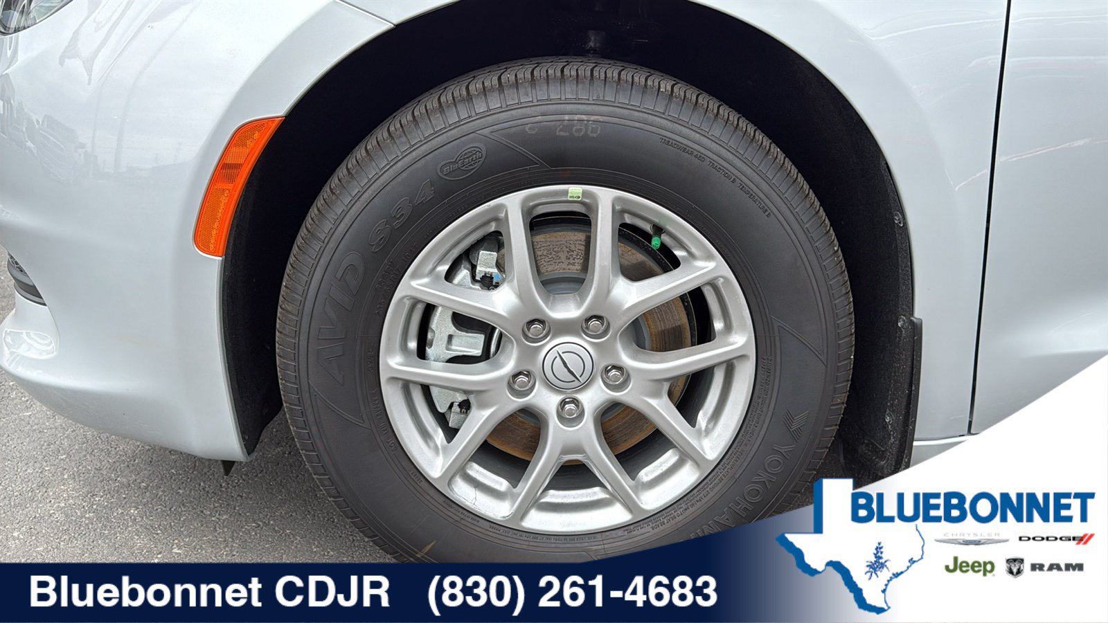 New 2026 Chrysler Voyager LX FWD image 27