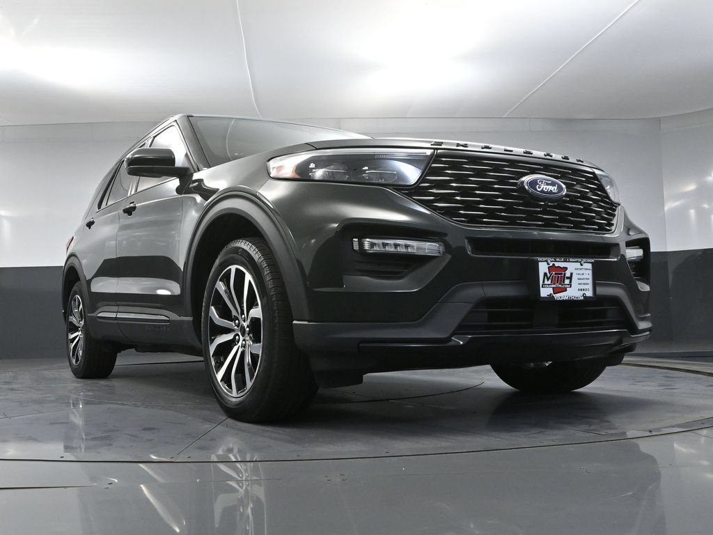 Used 2023 Ford Explorer ST-Line AWD/4WD image 60