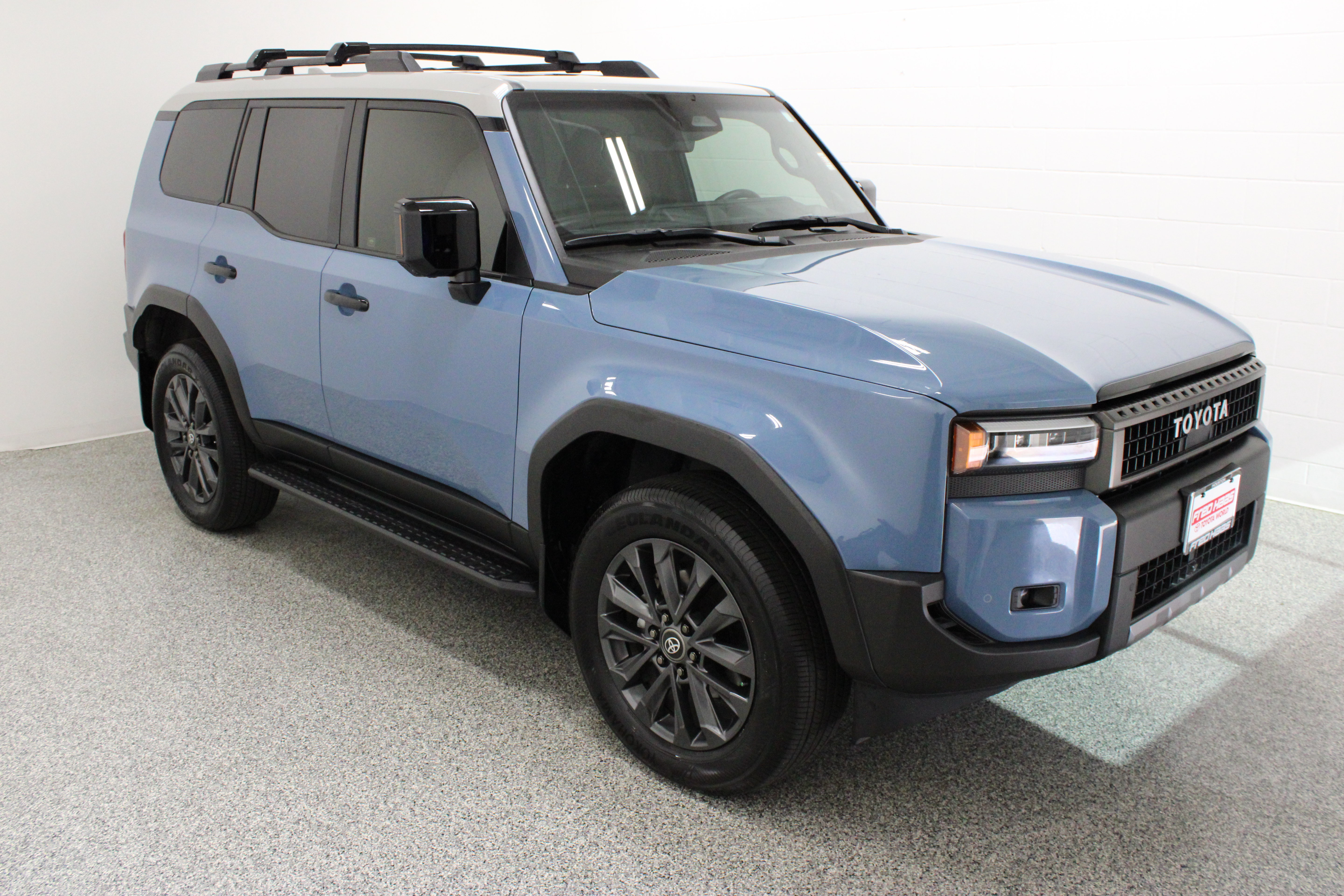 Used 2025 Toyota Land Cruiser w/ Premium Package AWD/4WD image 4