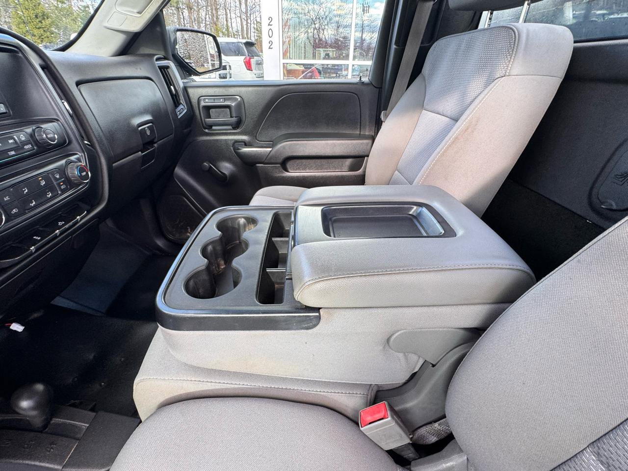 Used 2016 Chevrolet Silverado 2500 W/T image 30