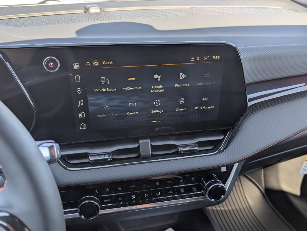 New 2026 Chevrolet Equinox RS w/ Convenience Package III AWD/4WD image 18
