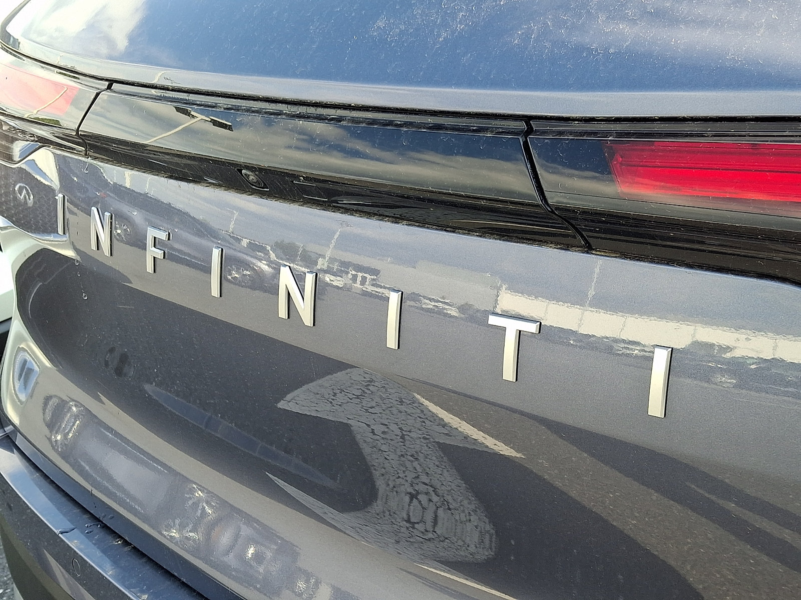 New 2027 INFINITI QX60 Luxe w/ Cargo Package AWD/4WD image 19