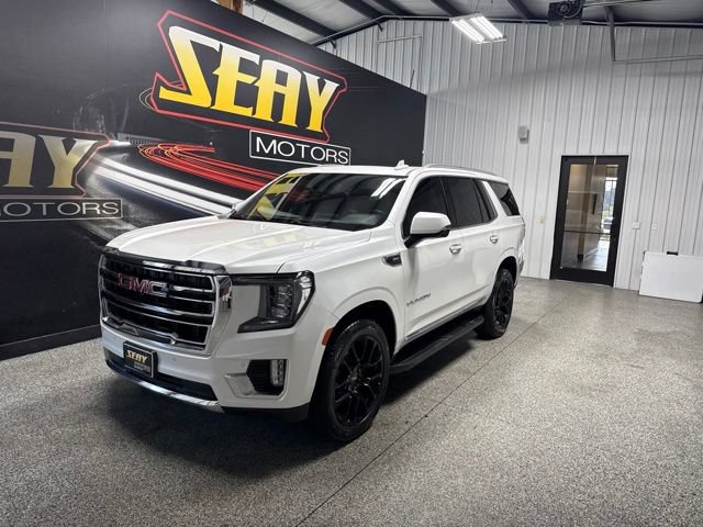 Used 2022 GMC Yukon SLT w/ SLT Premium Package