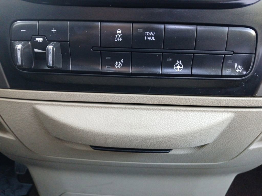 Used 2014 RAM 1500 Lone Star image 5