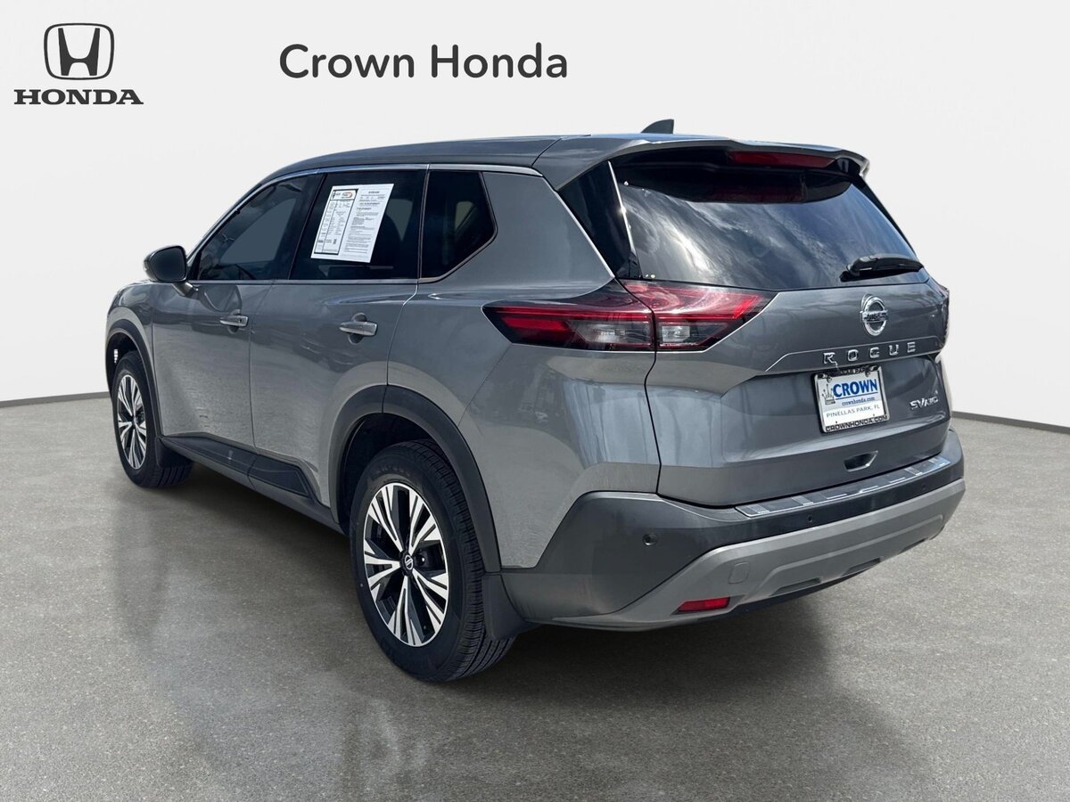 Used 2021 Nissan Rogue SV AWD/4WD image 3
