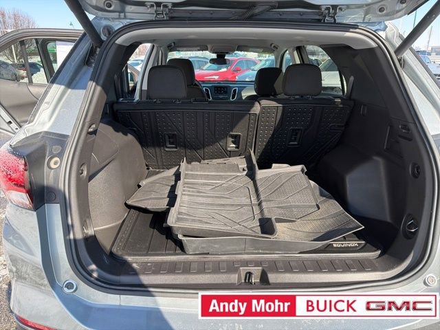 Used 2024 Chevrolet Equinox LT w/ LPO, Floor Liner Package image 18