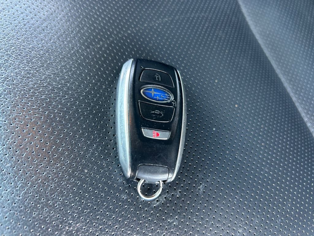 Used 2017 Subaru Legacy 2.5i Limited AWD/4WD image 31
