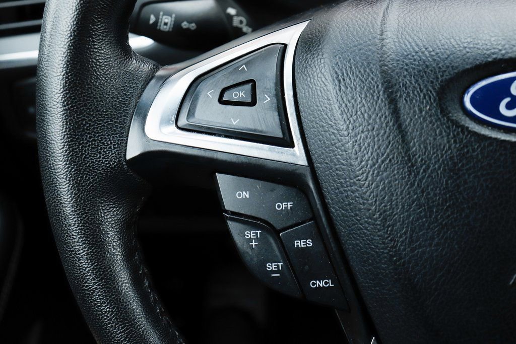 Used 2021 Ford Edge Titanium w/ Cargo Accessory Package image 25