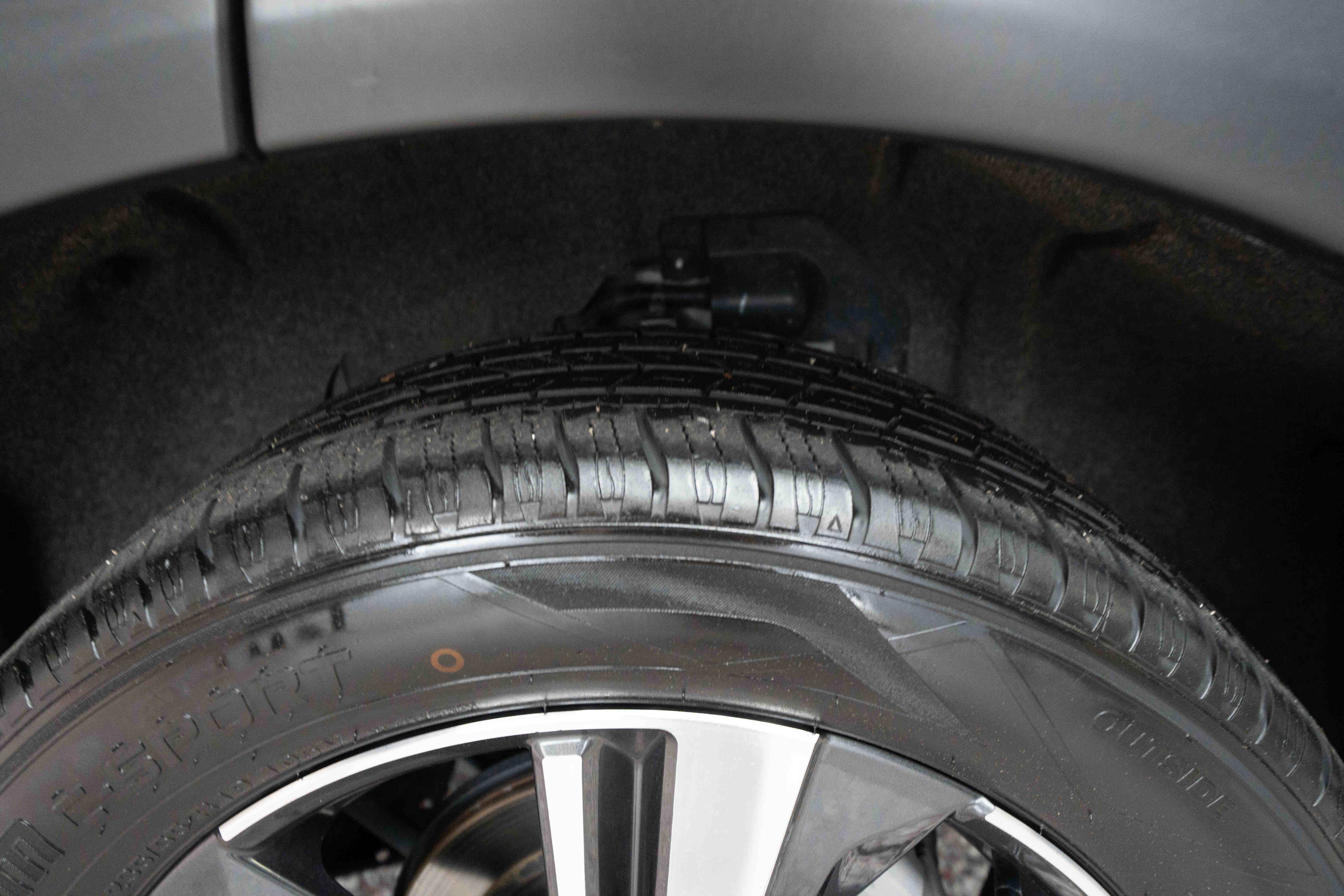 Used 2023 Nissan Rogue SL w/ SL Premium Package image 31