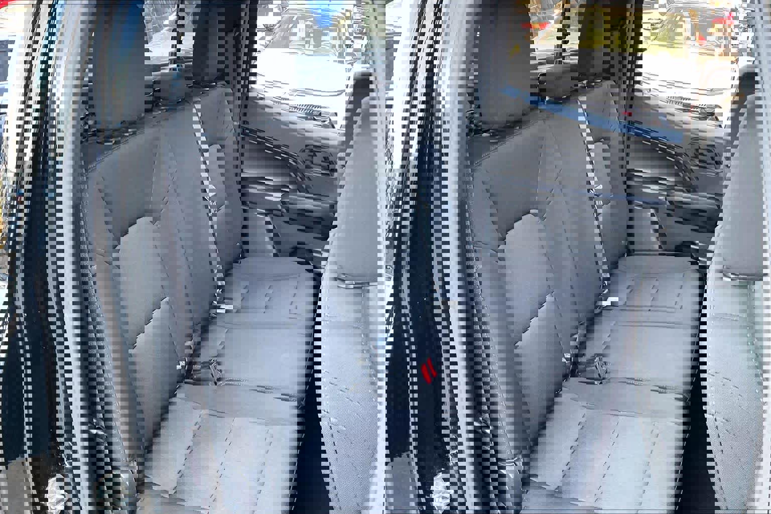 Used 2023 Chevrolet Colorado Trail Boss w/ Technology Package image 19