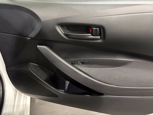 Used 2024 Toyota Corolla LE FWD image 13