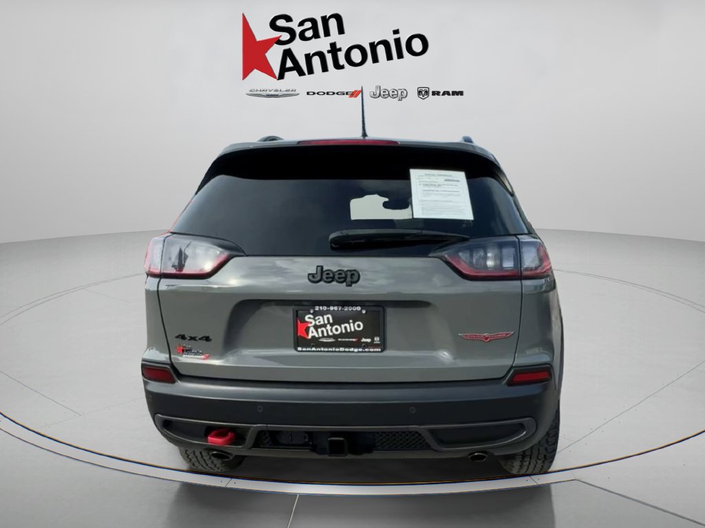 Used 2023 Jeep Cherokee Trailhawk w/ Trailer Tow Group AWD/4WD image 12