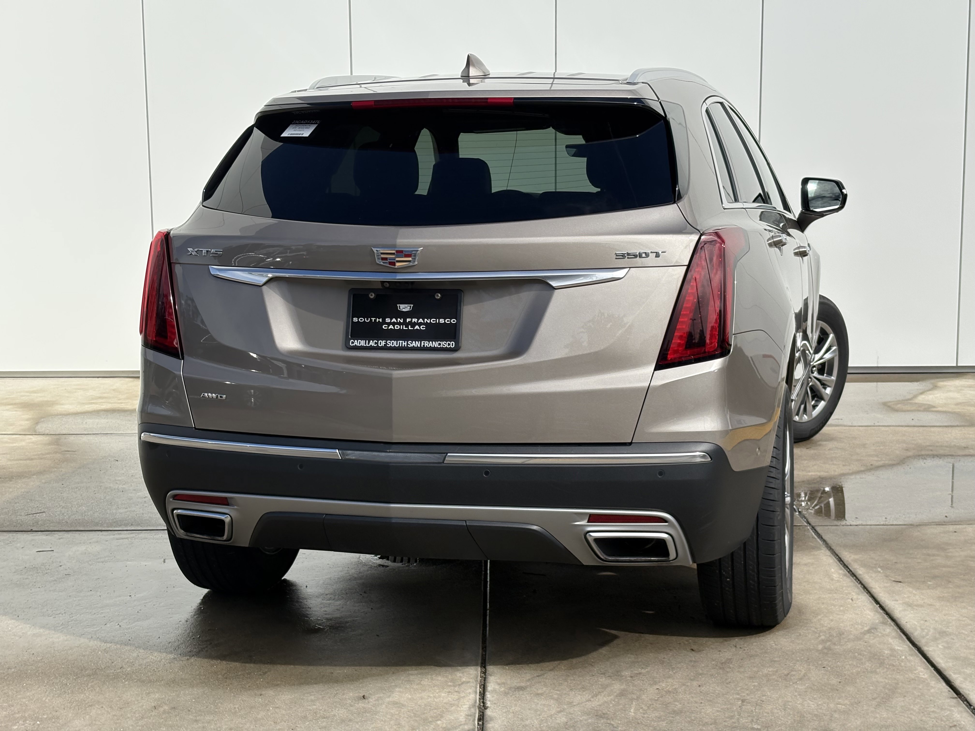 Certified 2023 Cadillac XT5 Premium Luxury w/ Technology Package image 6