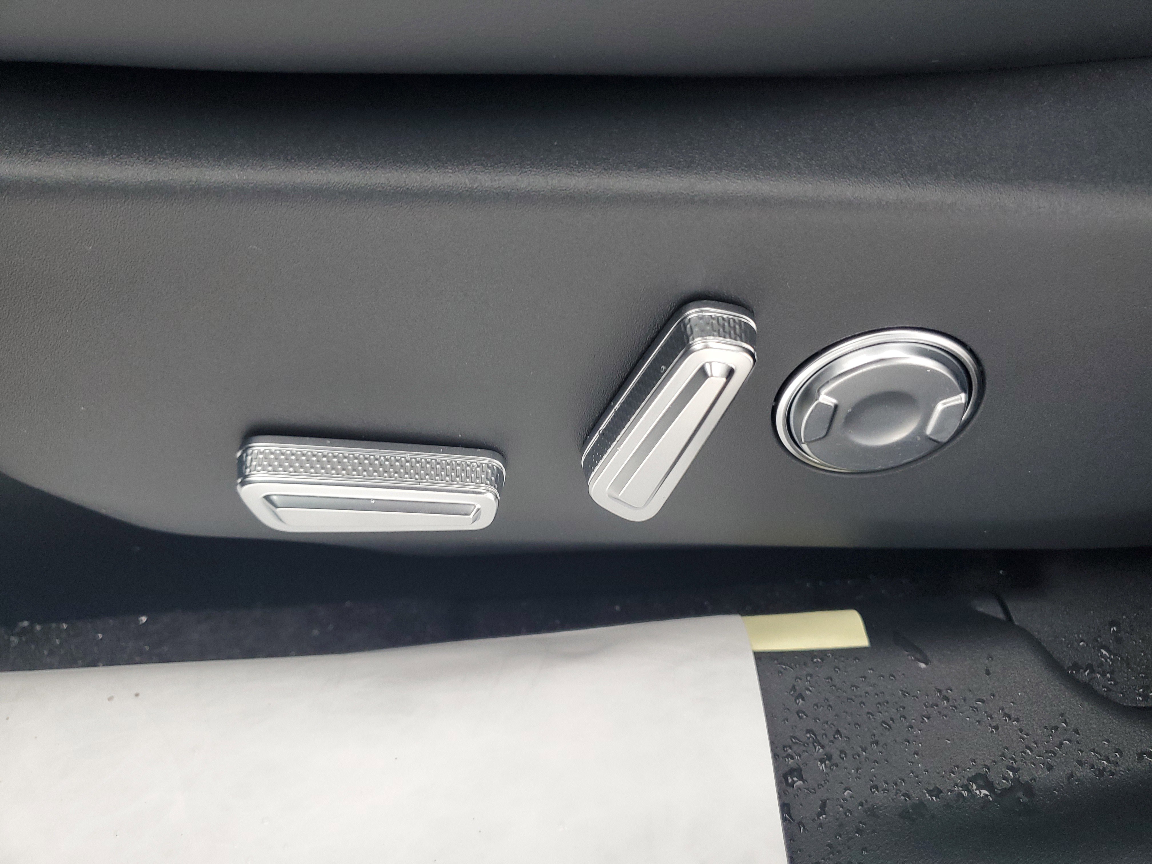 New 2026 Lincoln Nautilus Reserve w/ Jet Appearance Package image 12