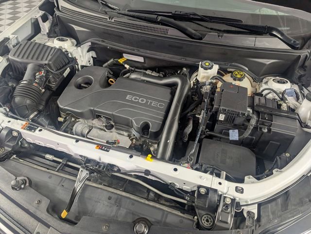 Used 2020 Chevrolet Equinox LS image 34