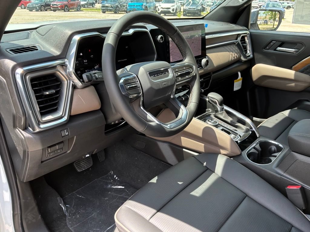 New 2026 GMC Canyon Denali AWD/4WD image 14