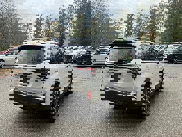 New 2025 Subaru Forester Touring image 11