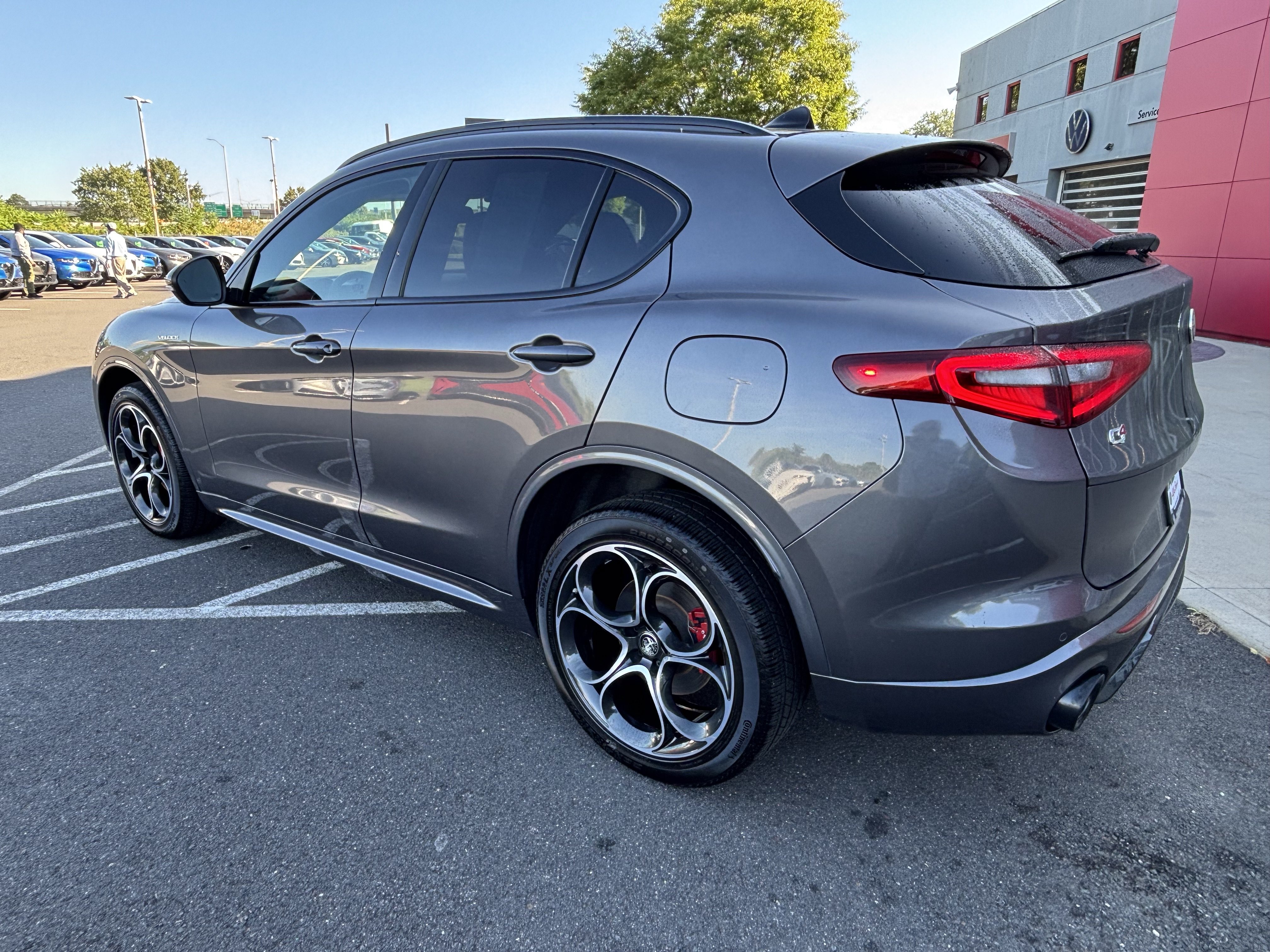 Certified 2023 Alfa Romeo Stelvio Veloce AWD/4WD image 5