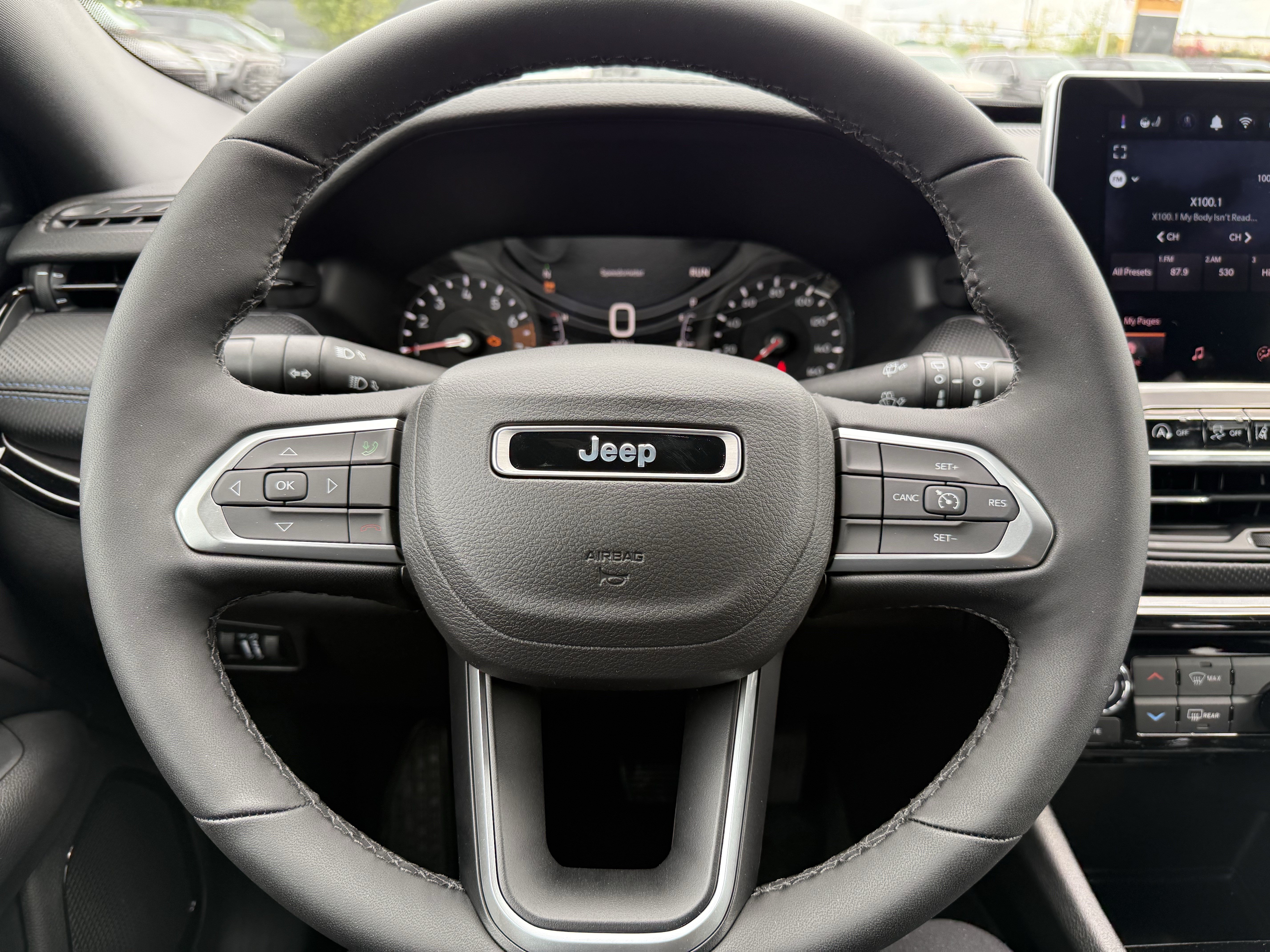 New 2026 Jeep Compass Latitude AWD/4WD image 17