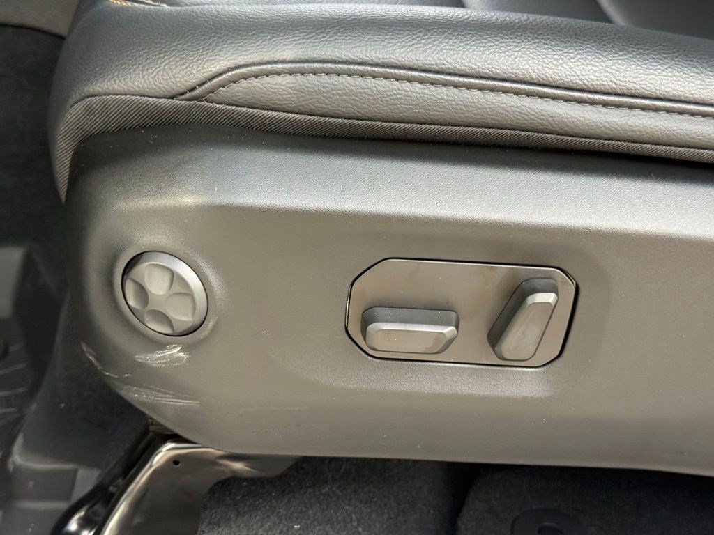 New 2026 Jeep Gladiator Sport AWD/4WD image 25