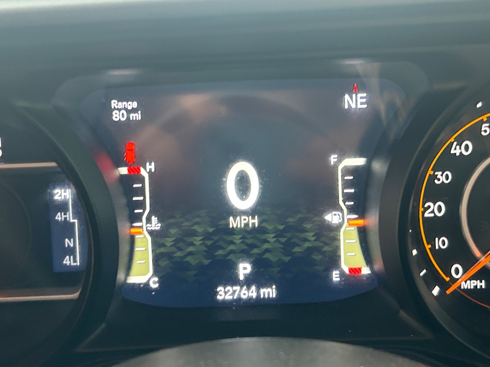 Used 2024 Jeep Wrangler Unlimited Sahara AWD/4WD image 11