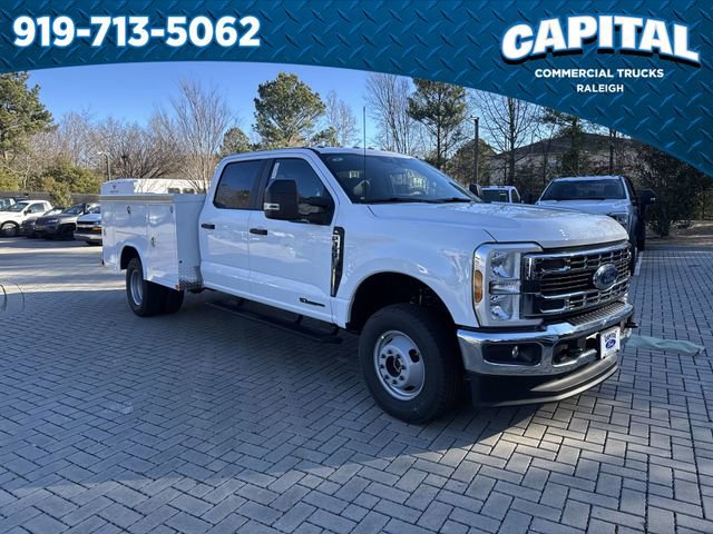 New 2026 Ford F350 XL w/ XL Chrome Package image 2