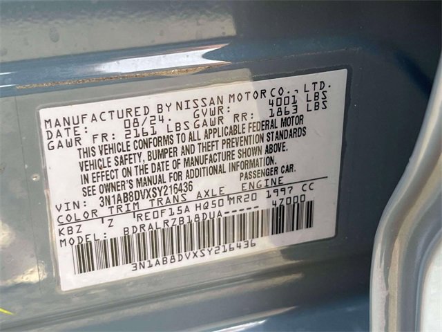 Used 2025 Nissan Sentra SR w/ Trunk Package image 19