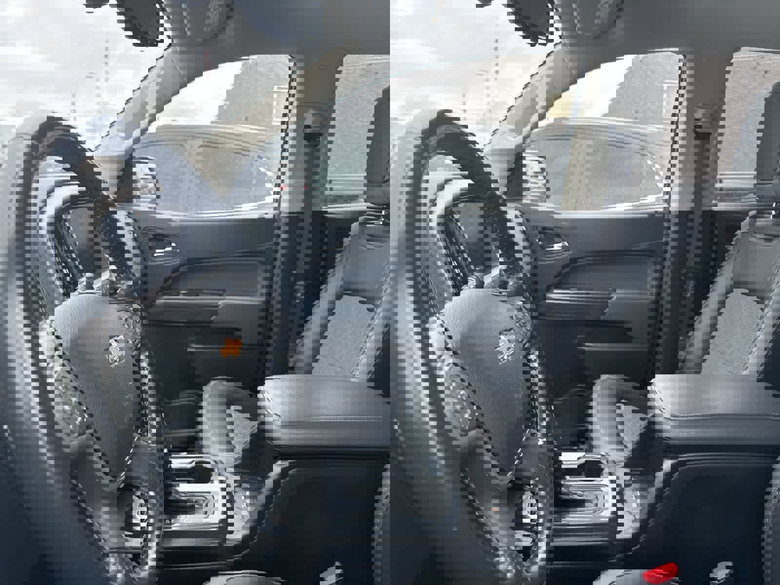 Used 2020 Chevrolet Colorado Z71 image 30