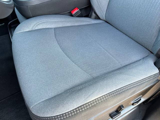 Used 2024 RAM 3500 Big Horn image 21