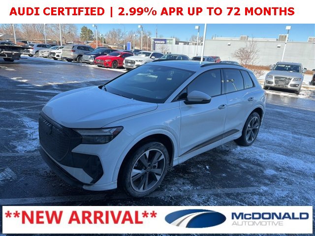 Used 2024 Audi Q4 e-tron Premium Plus w/ Premium Plus image 1