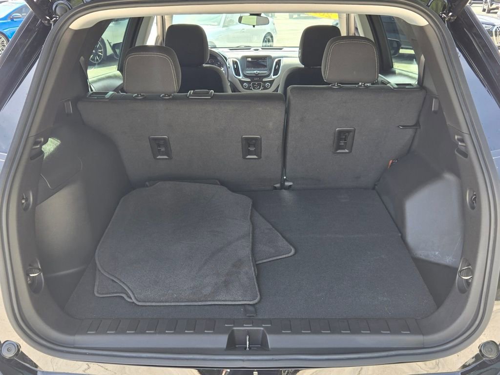 Used 2024 Chevrolet Equinox LS FWD image 16