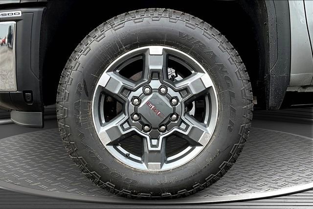 New 2026 GMC Sierra 3500 SLE w/ SLE Convenience Package image 12