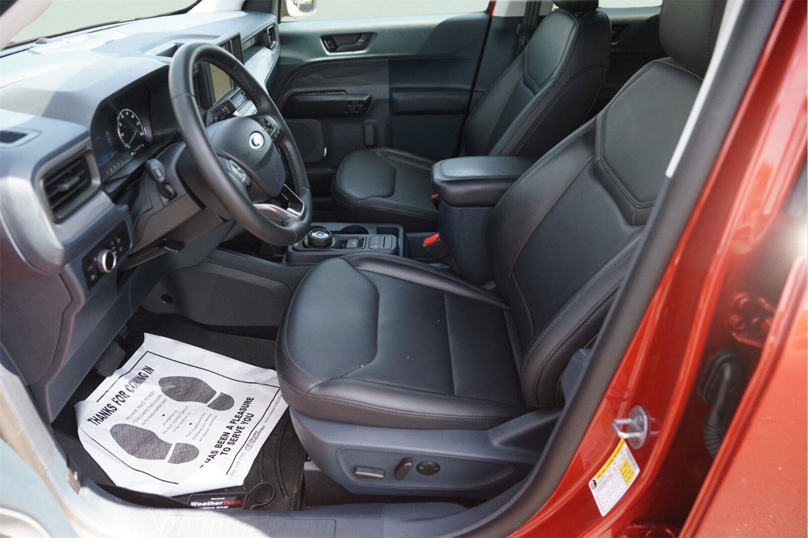 Used 2024 Ford Maverick Lariat w/ Black Appearance Package FWD image 9