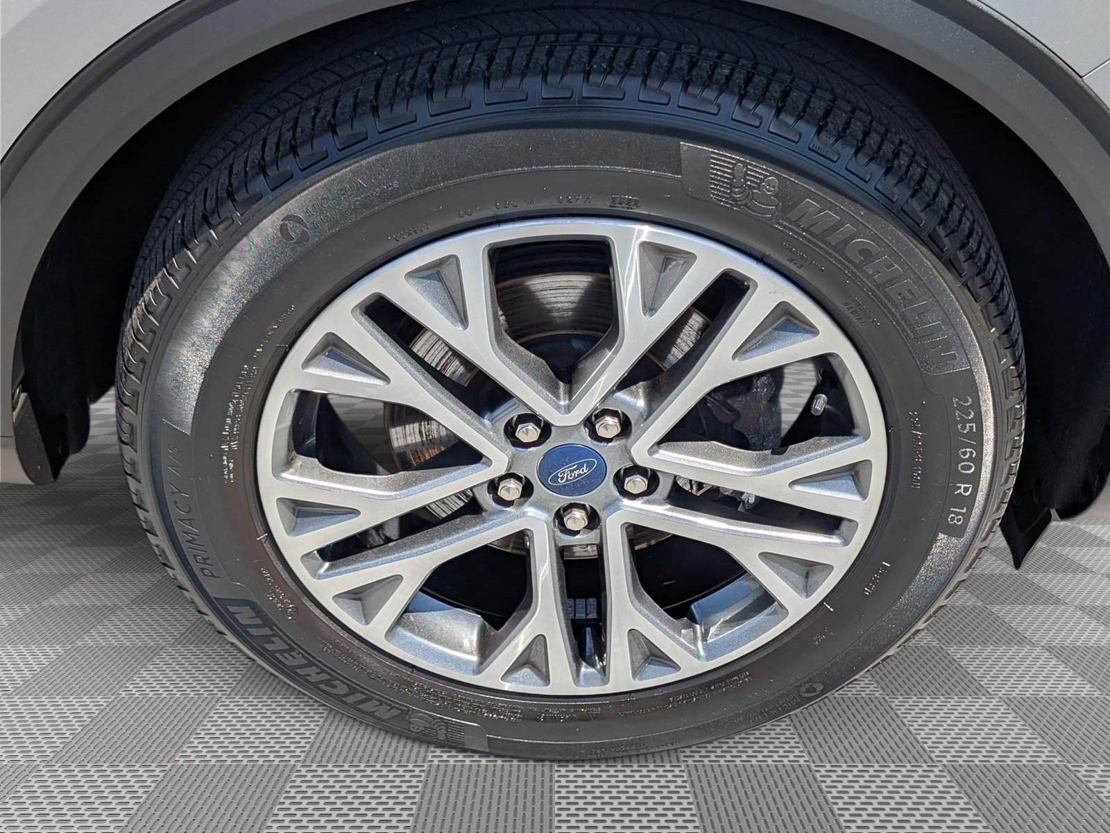 Used 2022 Ford Escape SEL w/ Technology Package AWD/4WD image 9