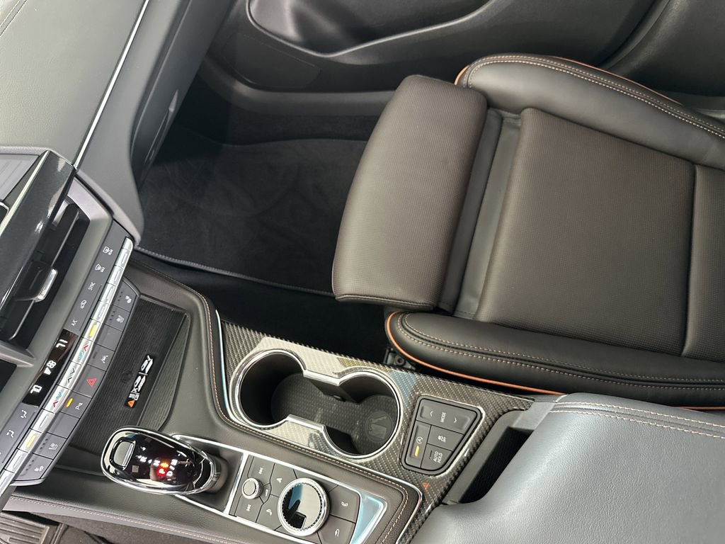Certified 2025 Cadillac CT4 V image 33