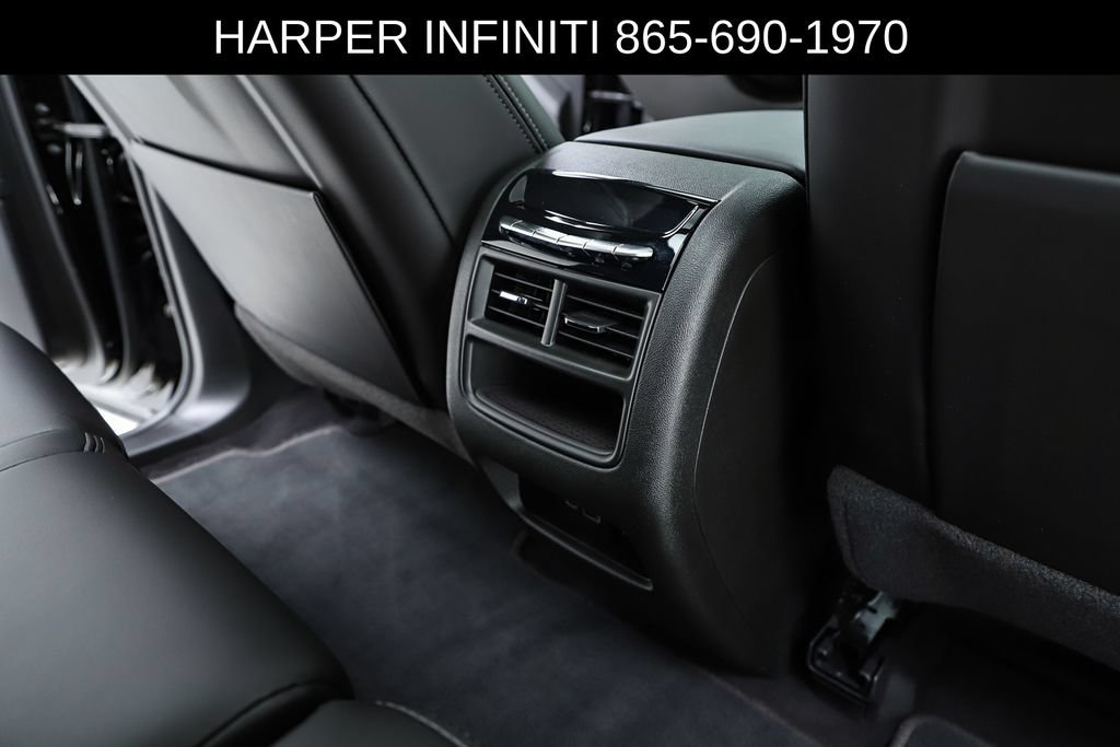 Used 2025 Cadillac XT5 Premium Luxury w/ Technology Package FWD image 39