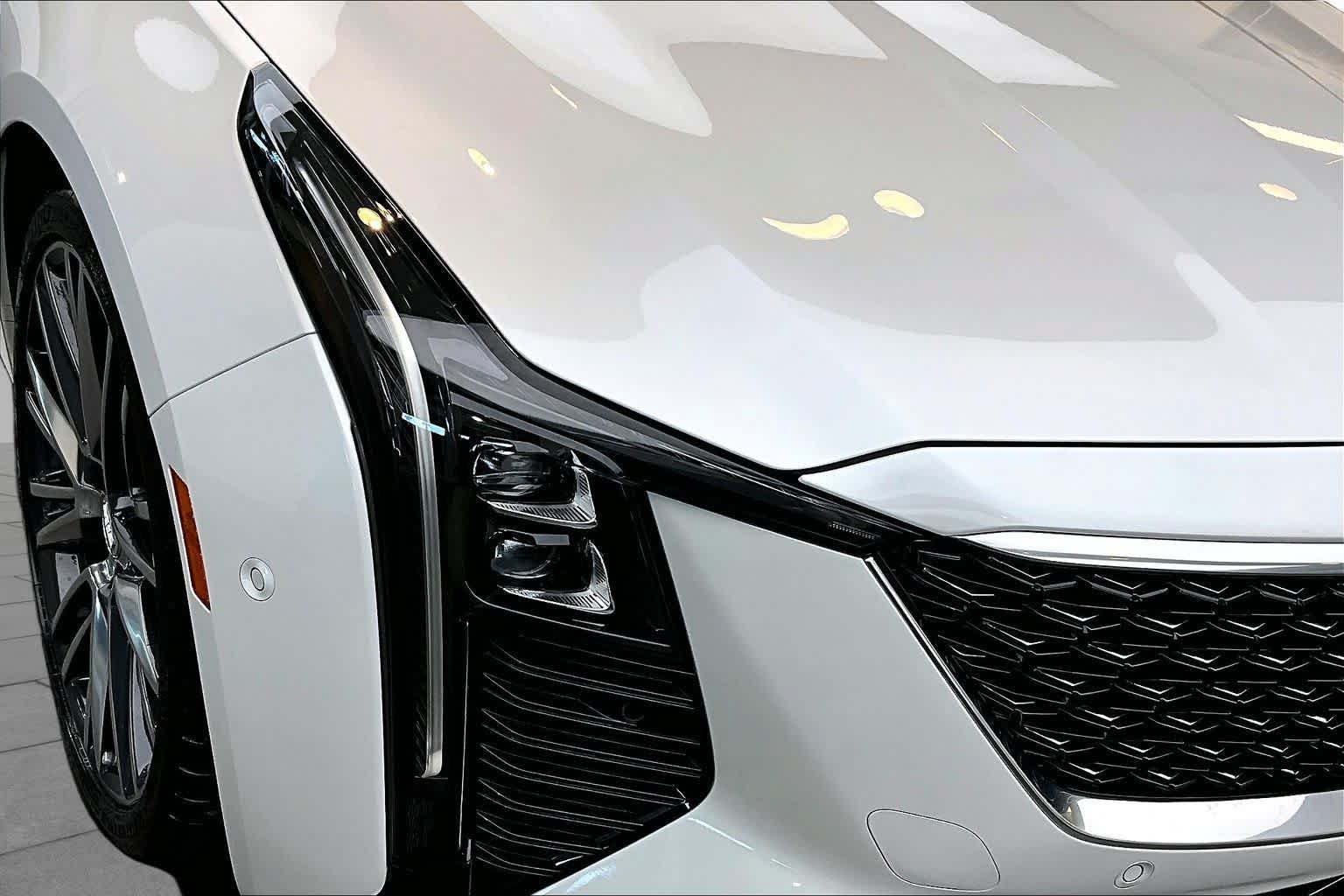 Used 2025 Cadillac CT5 Premium Luxury RWD image 25