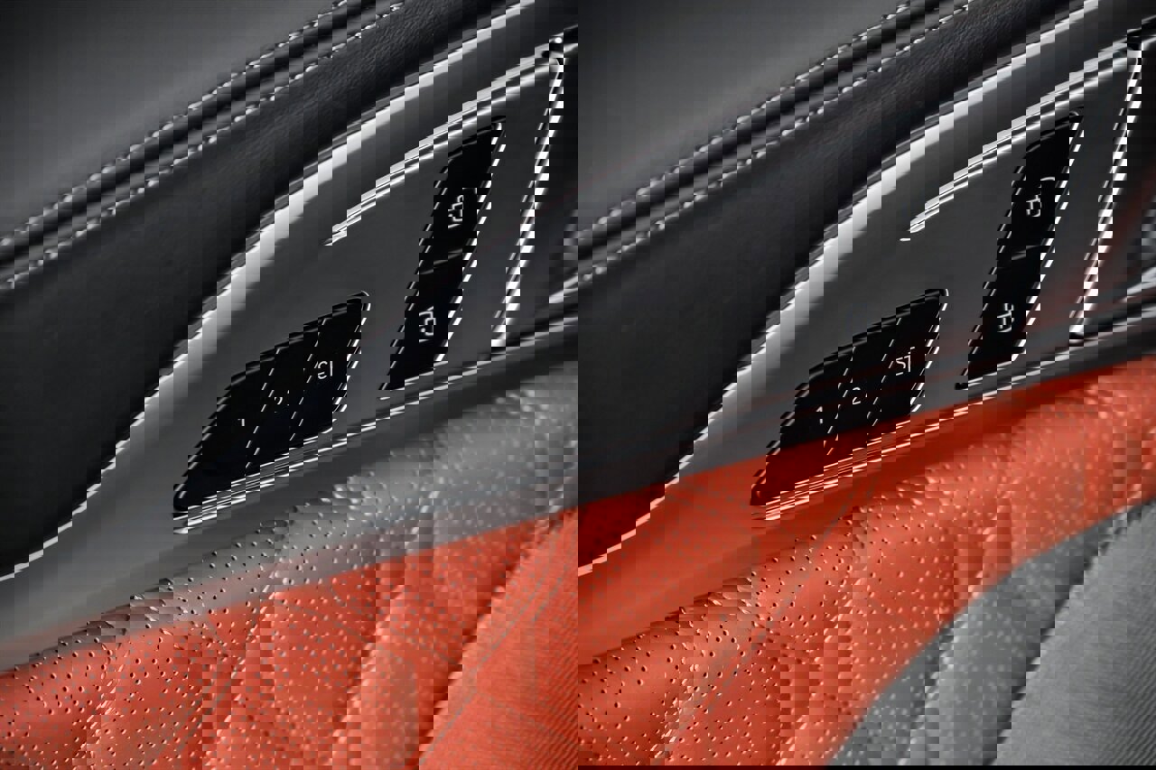 Used 2022 BMW M8 Competition w/ Driving Assistance Package image 19