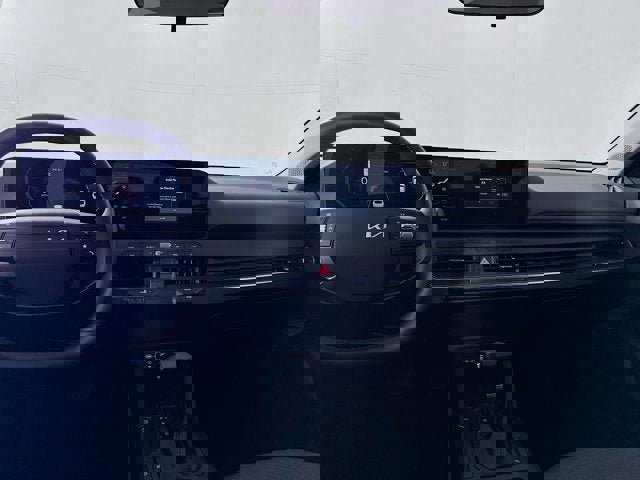 New 2025 Kia K4 EX image 24