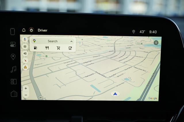 Used 2025 Chevrolet Equinox RS image 34