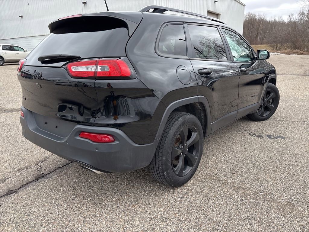 Used 2018 Jeep Cherokee Limited w/ Luxury Group image 8
