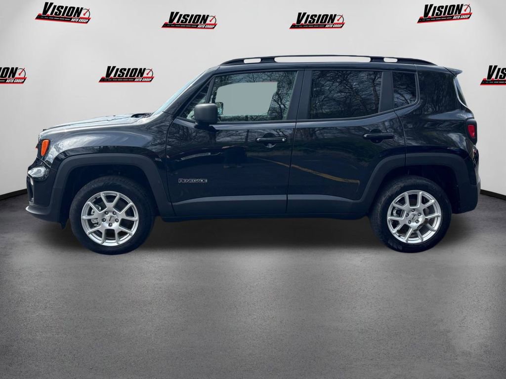 Used 2023 Jeep Renegade Latitude w/ Sun/Sound Group image 8