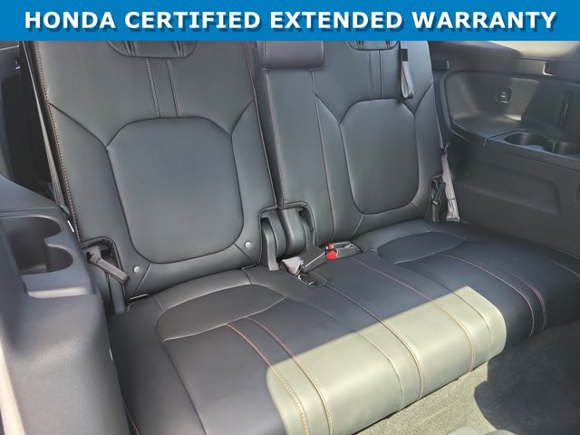 Certified 2025 Honda Pilot TrailSport image 18