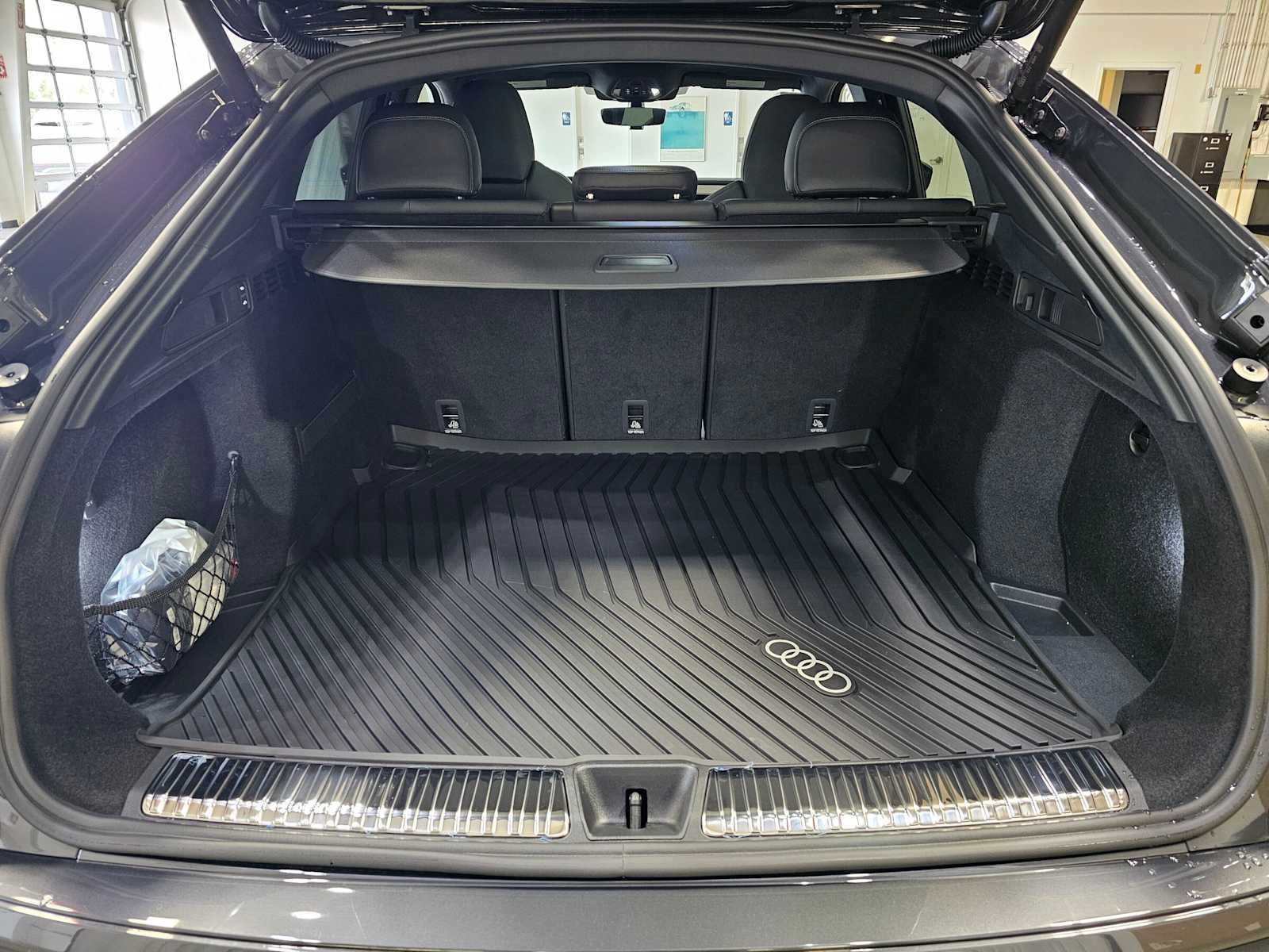 New 2026 Audi SQ5 Prestige AWD/4WD image 16