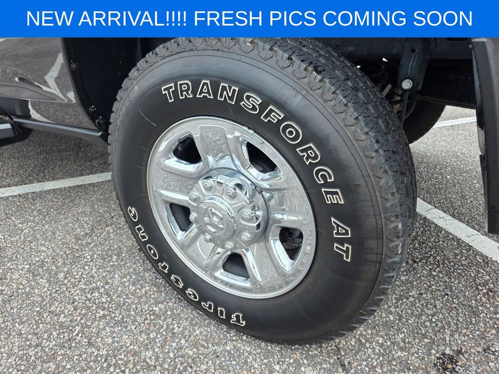 Used 2024 RAM 2500 Tradesman w/ Chrome Appearance Group image 7