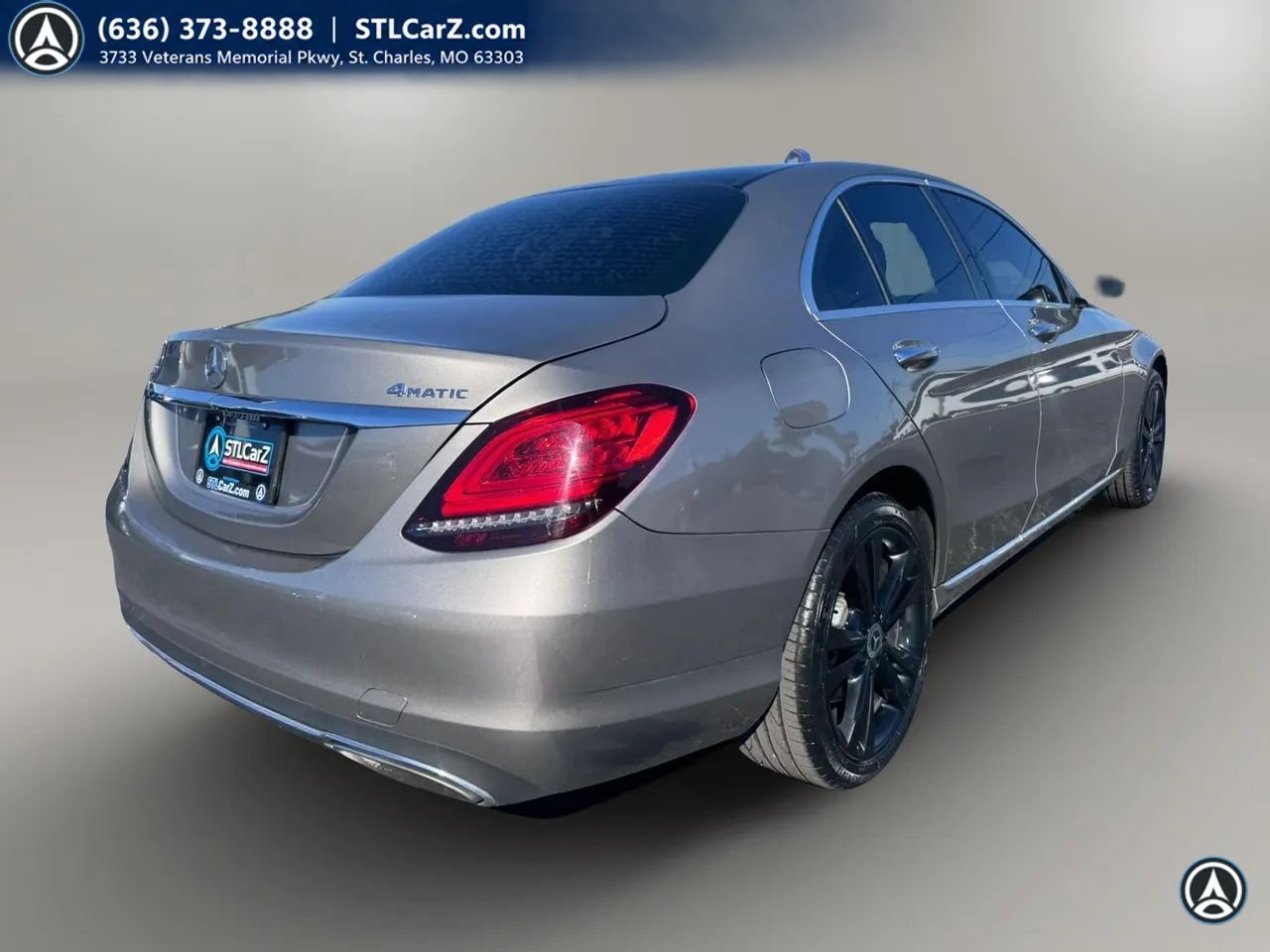 Used 2019 Mercedes-Benz C 300 4MATIC Sedan image 3